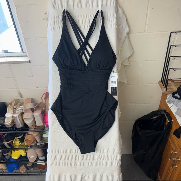 La Blanca black island goddess strappy one piece swimsuit low neck size 12 #361 - Picture 2 of 7
